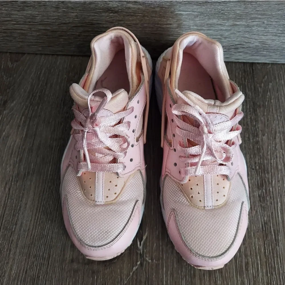 NIKE HUARACHE RUN SE GS PRISM PINK 904538-600 SIZE 4.5 YOUTH GIRL CASUAL RUNNING